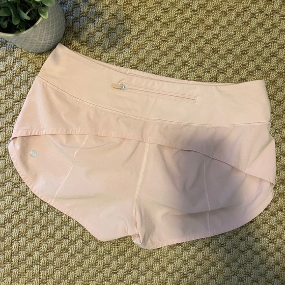 SOLD Lululemon Speed Up Shorts 2.5” - Picture 5 of 9